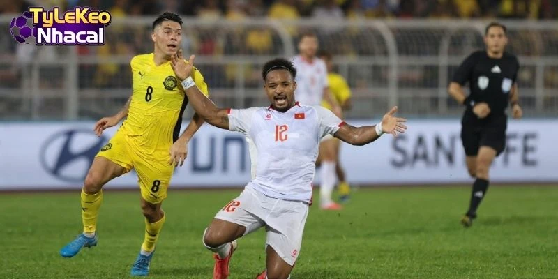 Việt Nam vs Malaysia có sự chênh lệch đáng kể trước trận lượt về